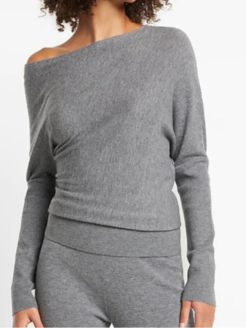 EXPRESS Ultra Soft Off The Shoulder Banded Sweater Size M Y2K Cozy Neutral